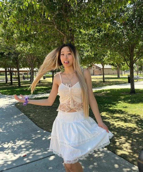 cheerleader nude onlyfans nude gallery