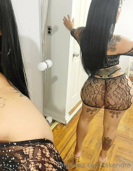 TSKendra star pretty photos