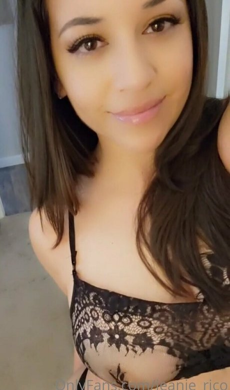 eating onlyfans sexy nudes galleries