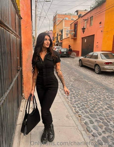 charliefoxxxxx2 pornstar perfect images