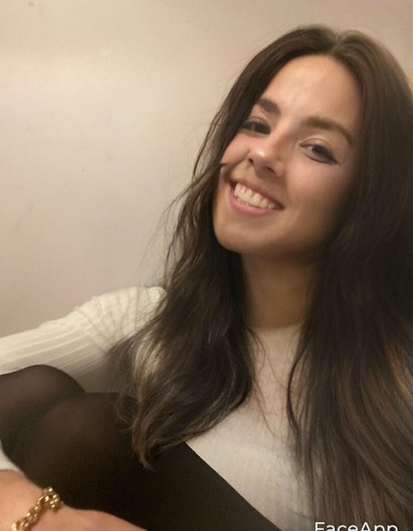 aussiesis model image