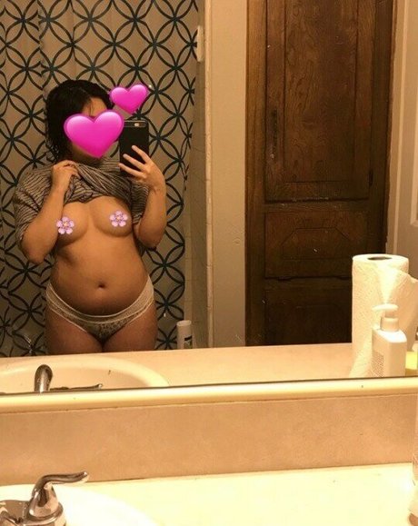 Lewdnympha star sex pic