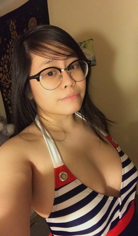 Lewdnympha free actress pics