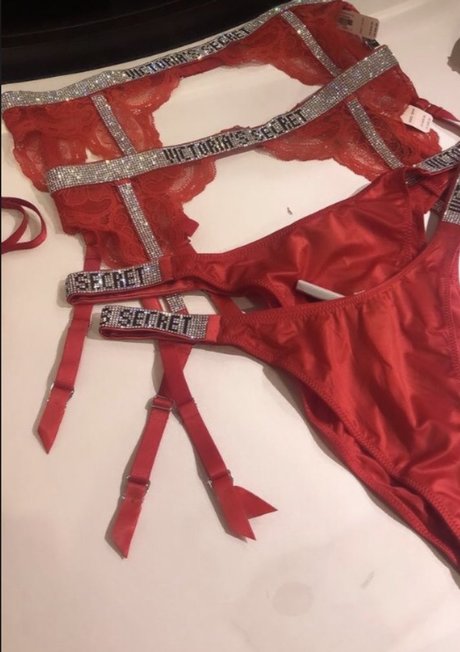 blonde young onlyfans free galleries