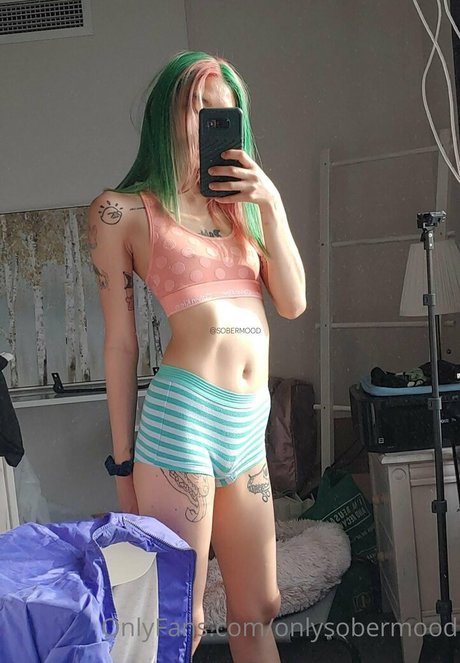 sobermood star art picture