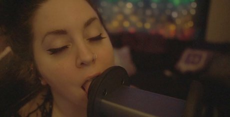 dovey free hd model photo