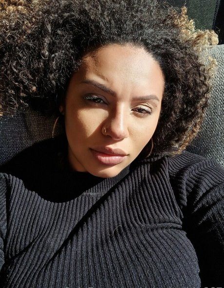 chubby latina teen onlyfans sex image