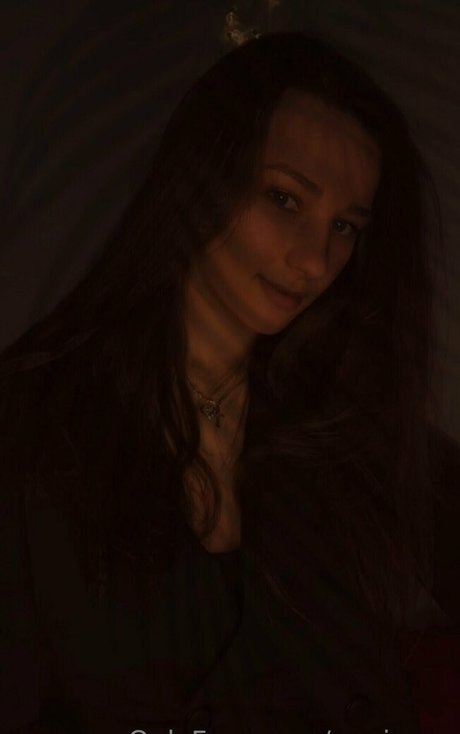 cum on glasses onlyfans hd picture