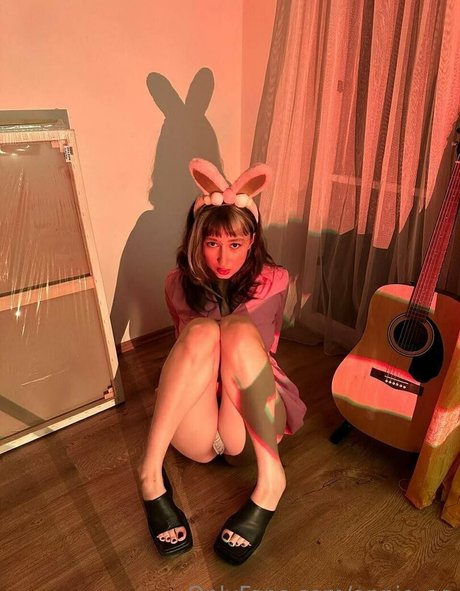 annie aa nice model img