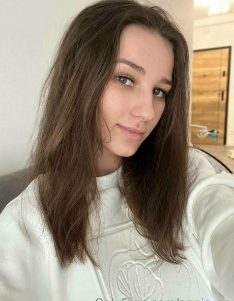 annie aa free star pics