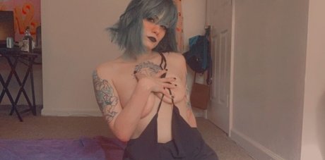 maeeparfait sex actress pics