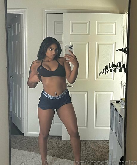 shapedbyshanice exclusive actress photo