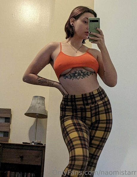 naomistarr star art image