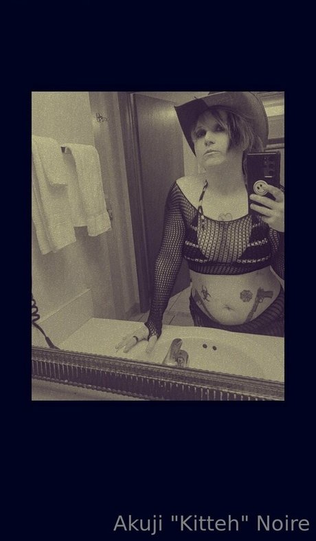 xxxgorygamerxxx exclusive model images