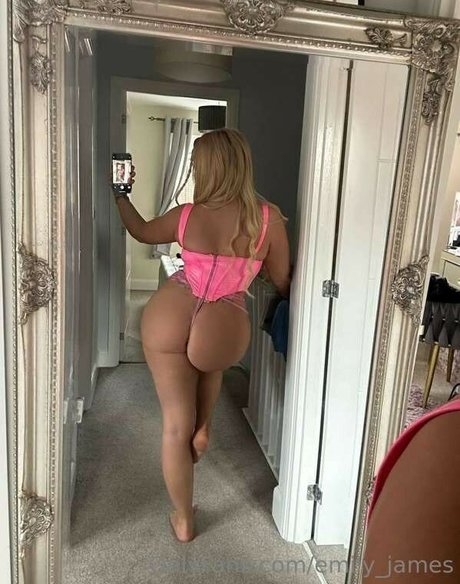 Emily jones art actress gallery