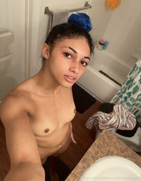 altheaj69 nude star pic
