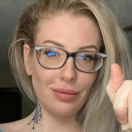 Sarah Karuna Satori star xxx picture