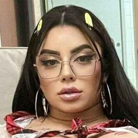 giuliturns model sex photo