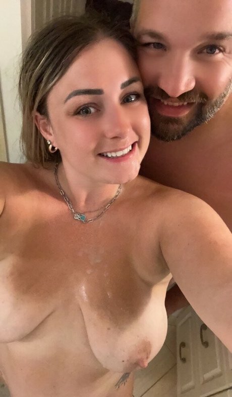 mamamilkmaiden naked model galleries