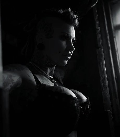 Pixta erotic pornstar pictures