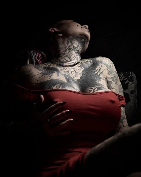 Pixta model top galleries