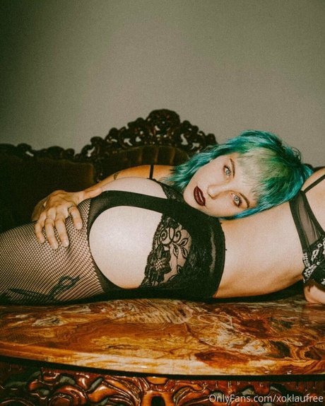 xoklautease pornstar high quality img