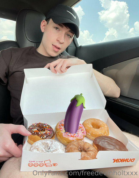 freedevinholtxxx nice model photo