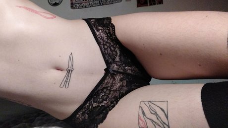 fer raglia exclusive model archive