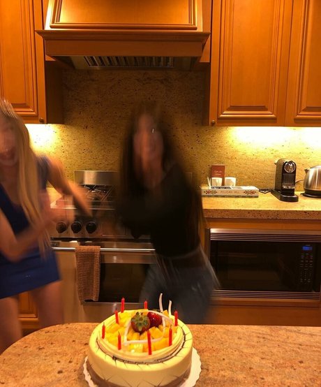 Maru Lee pornstar xxx archive