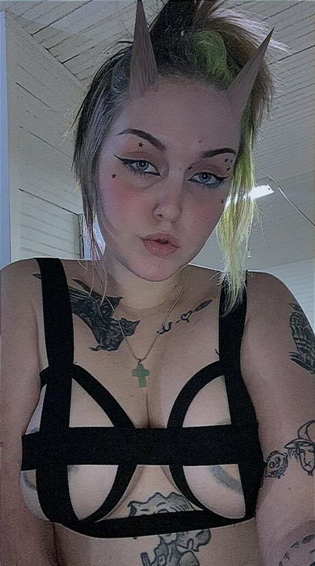 ddisgustingtxre model sex photo