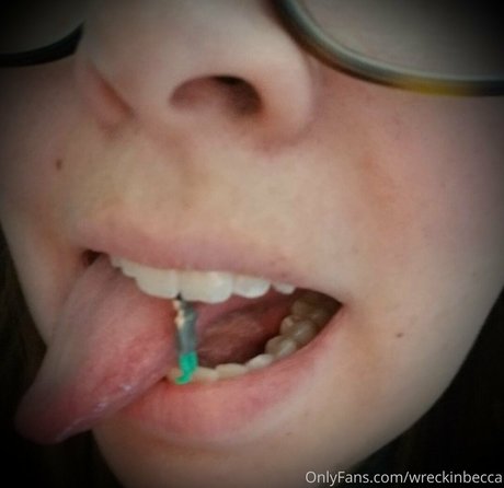 wreckinbecca model naked images