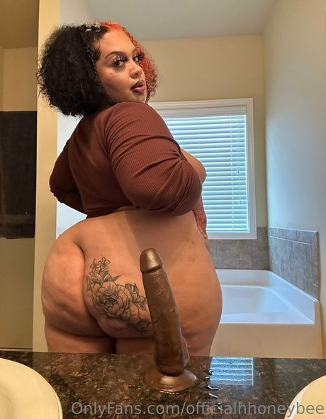 officialhhoneybee pornstar hot pictures