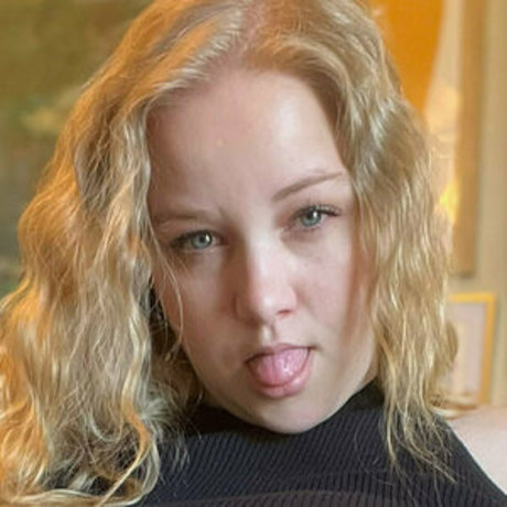 ceciliaxemilyclips erotic model pictures