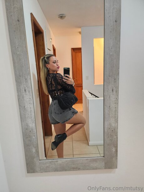 mtutsy star high quality pics