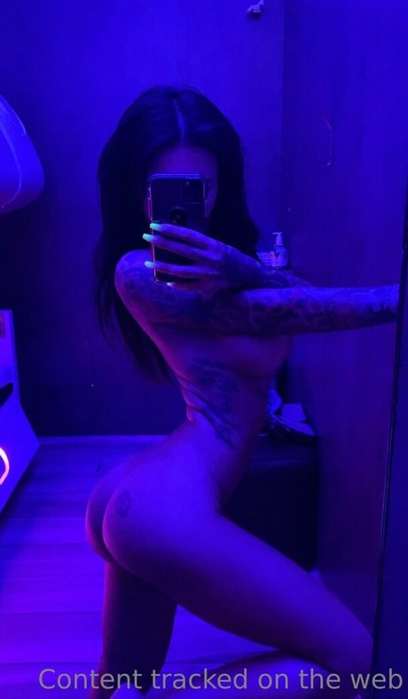 AlexMucci model nice images