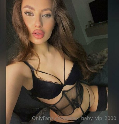 big tits blonde onlyfans top photos