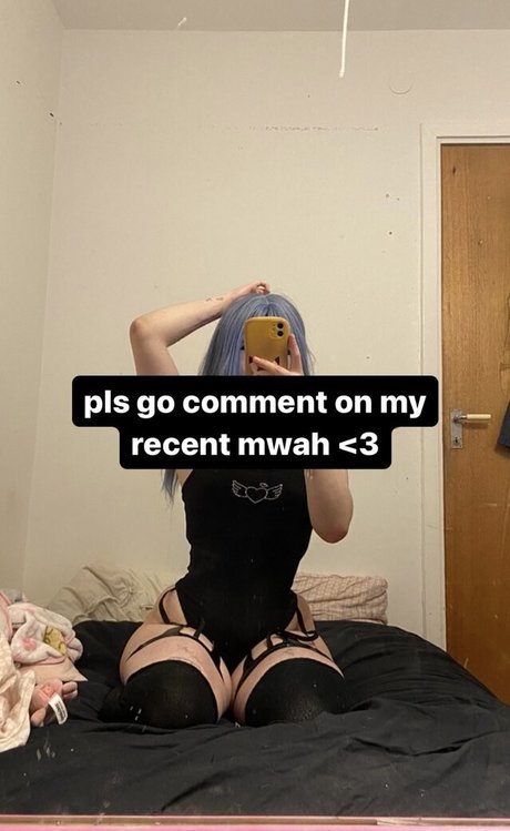 empzthy erotic pornstar pic