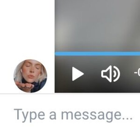 Laura Delaney pretty actress photos