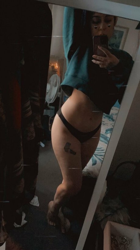 lando valentine star naked image