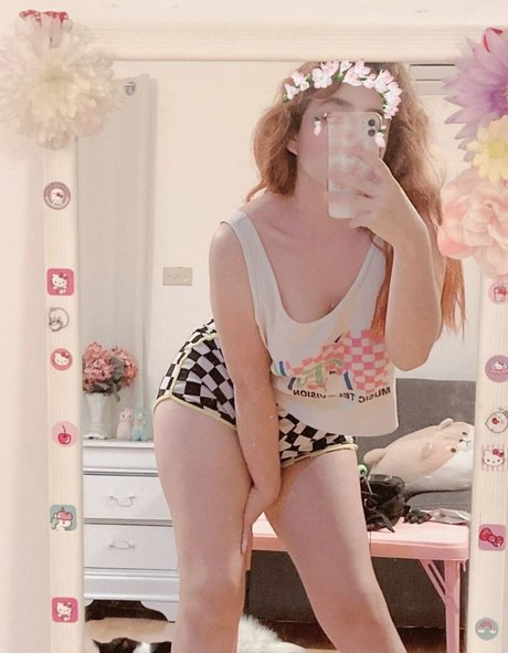 eltraposenpai model xxx photo