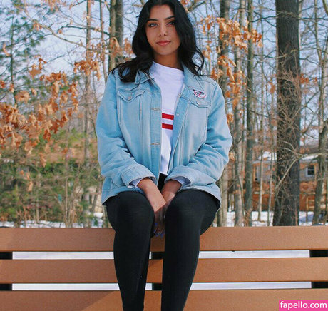 Iman Moosa star erotic images