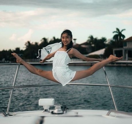 Elena Shinohara naked actress galleries