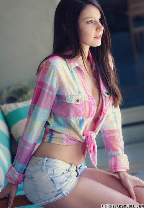 chubby latina teen onlyfans sexy nude galleries