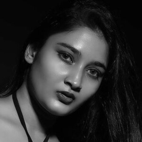 Tanyasinha Lovers model naked photo