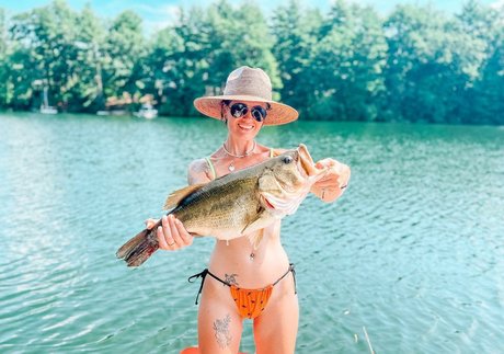 Hottest Fishing star nice images