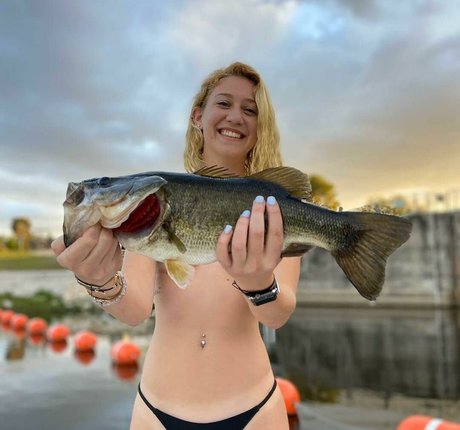 Hottest Fishing hd model images