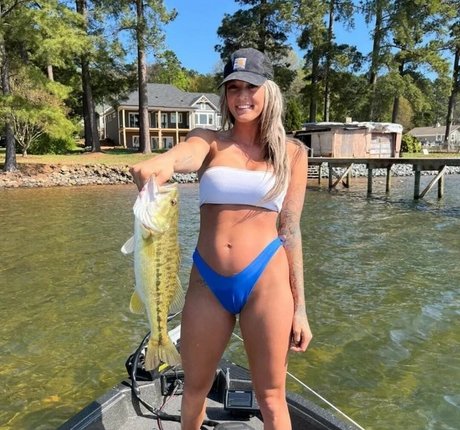 Hottest Fishing high quality model pictures