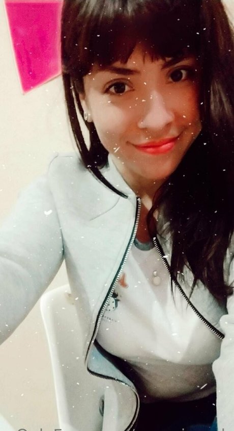 pampi cush top star photo