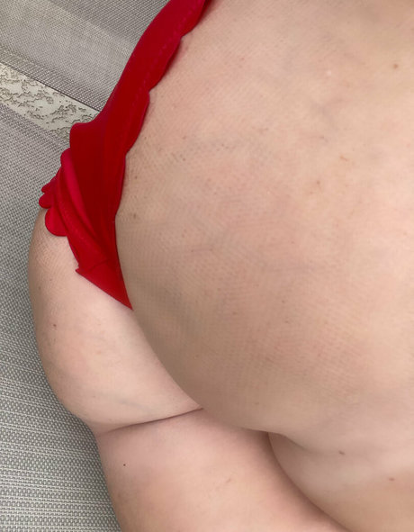 deesiren pornstar naked archive