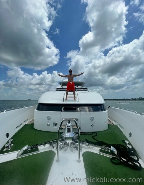 hairy asian onlyfans hd photo